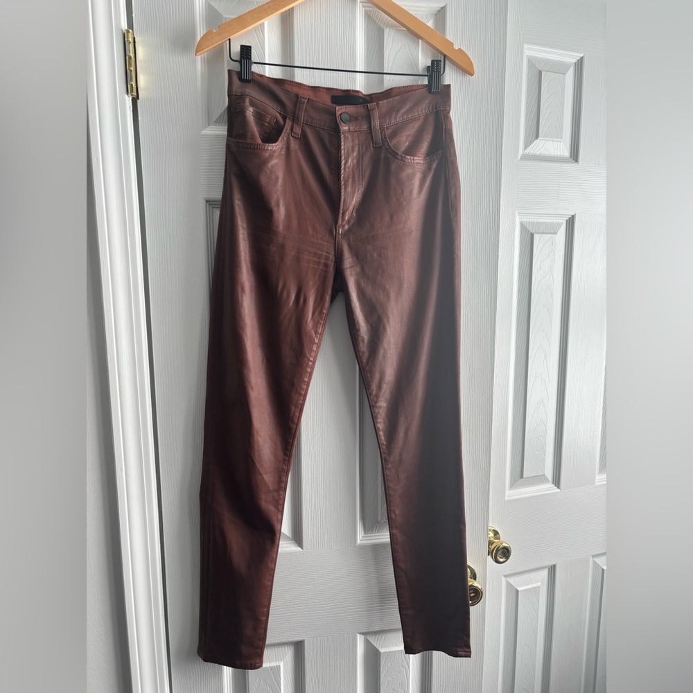 Joe's Jeans Women's Skinny lightly coated  Jeans in Rich Brown